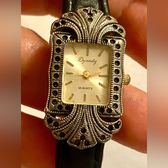 Very very old watches! - Picture 5 of 6